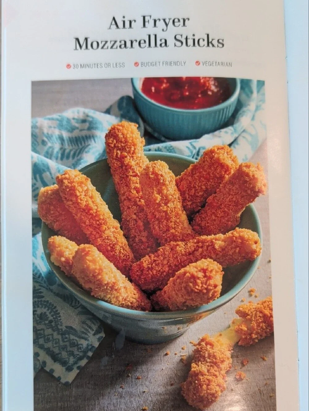 7 Pampered Chef Recipe Booklets.